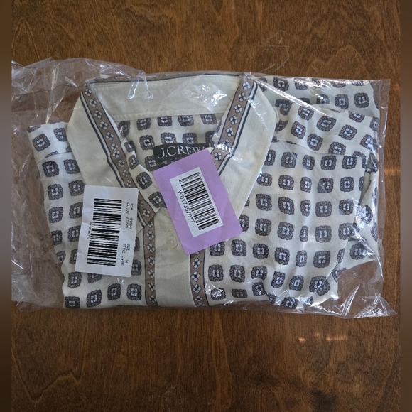 J.Crew Jules classic-fit shirt in foulard print - Picture 7 of 8